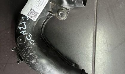 Патрубок воздушного фильтра BMW 7 F01/F02 LCI