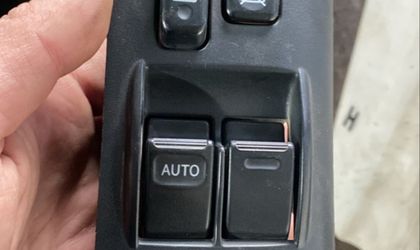 Блок кнопок стеклоподъемников Toyota FJ Cruiser 