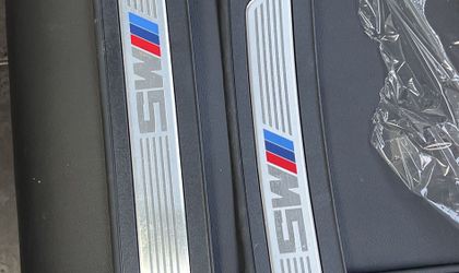 Накладка на порог BMW М5  F10