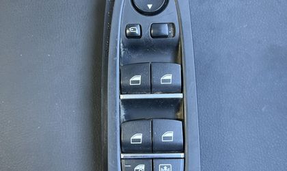 Блок управления стеклоподъемниками BMW 7 серия F01