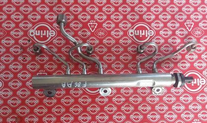 BMW X5 F85 F15 X6 F86 F16 Рампа топливная 5-8 