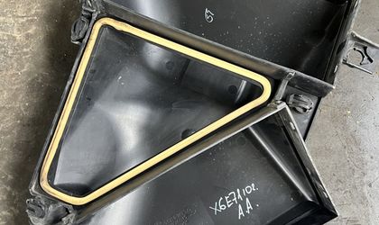 Корпус микрофильтра верхняя часть BMW X6 E71 