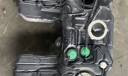 BMW X6 E71 X5 E70 Бензобак N55