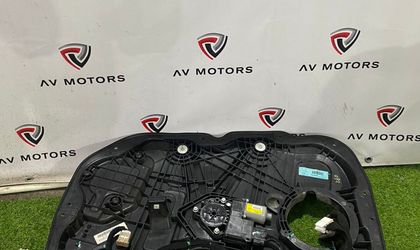 Hyundai Genesis II DH Стеклоподъемник перед правы 