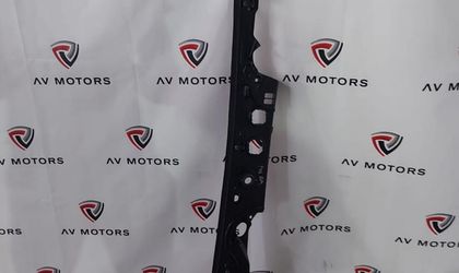 Планка обтекателя BMW 6 серия F06 F13 F12