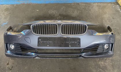 BMW 3  F30 F31 Бампер передний в сборе