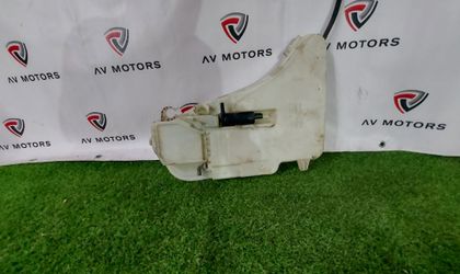BMW 6  F06 F13 5 F10 7 F02 Бачок омывателя 