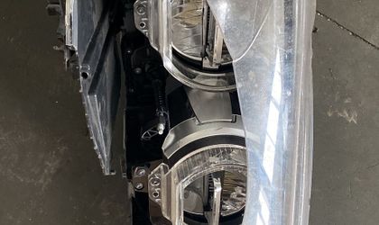 Фара led правая дефектная BMW X5 F15 