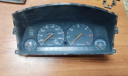 Панель приборов Mazda Capella IV 1991 Щиток