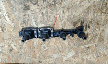 Катушка зажигания Citroen С4 16 2008 NFU TU5JP4