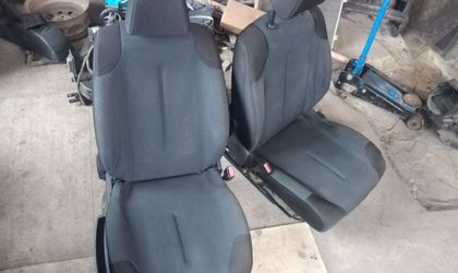 Комплект сидений  Citroen С4 2008 Хэтч 5 дверей