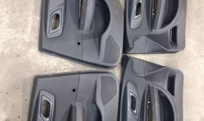 Обшивка двери  Citroen С4 16 2008