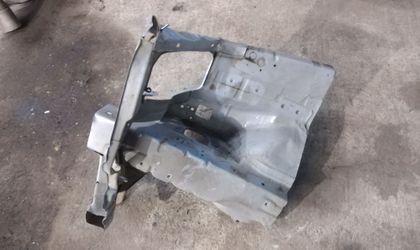 Лонжерон правый Kia Carens 1 2005