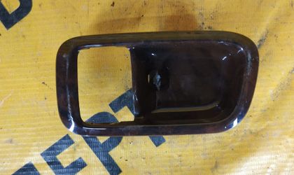 Накладка ручки декоративная Toyota Nadia SXN10