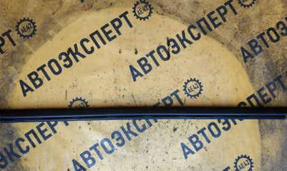 Молдинг двери Toyota Auris ZRE152