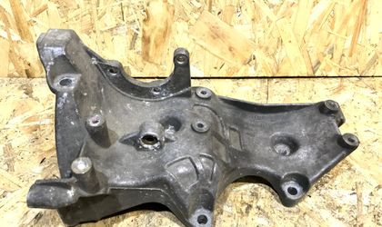 Кронштейн генератора Audi A4 B6 06D903143C