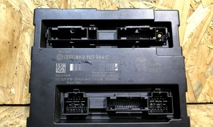 Блок комфорта BCM2 
Audi A4 B8 8K0907064C