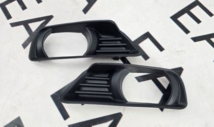 Оправа противотуманной фары Toyota Camry 40 2008