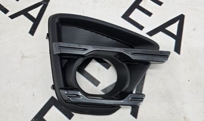 Накладка противотуманной фары Mazda CX-5 KE Рестайлинг