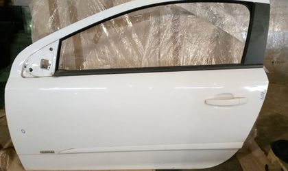 Дверь левая Opel Astra H рестайлинг (2006—2014...