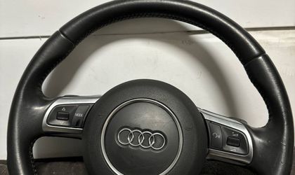 Руль Audi TT 8J c лепестками