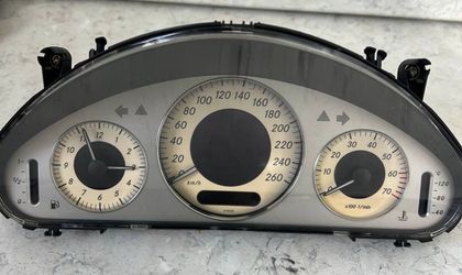 Панель приборов Mercedes-Benz E-Класс, W211/S211 