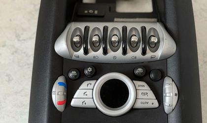 Панель управления кондиционера MINI Cooper