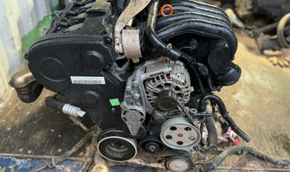 Двигатель ALT 2.0  Audi A4 A6 