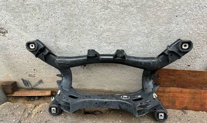 Подрамник задний BMW 3 серия F30/F31 