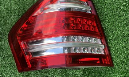 Фонарь задний левый Mercedes-Benz GL-Класс, X16...