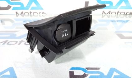 Пепельница задняя Mercedes W204 из Японии
