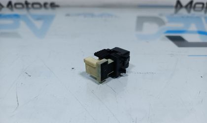 Датчик включения стоп сигнала BMW F20/F21 F30/F31