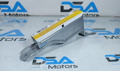Подушка безопасности задняя правая Mercedes W204