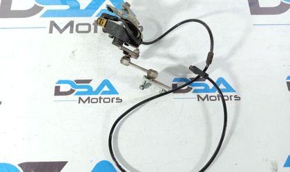 Датчик положения кузова зад/пра Mercedes W204/W212