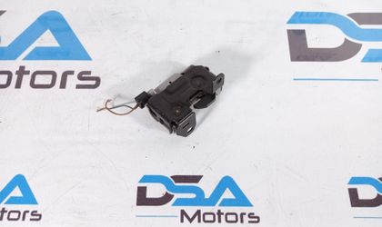 Замок капота Mercedes W204/W212/W166 из Японии