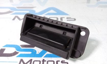 Кнопка открывания багажника Mercedes W204 Япония