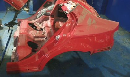 Крыло заднее левое Mercedes W204 из Японии
