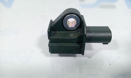 Датчик удара SRS передний Mercedes W204/W212/W218
