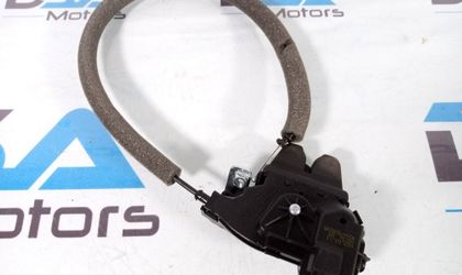 Замок крышки багажника Mercedes W204 из Японии