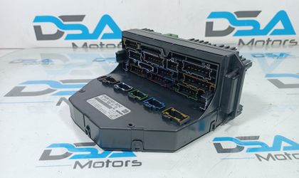Блок предохранителей SAM перед Mercedes W204/W212