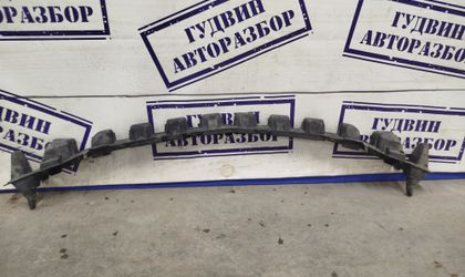 Кронштейн переднего бампера Mercedes-Benz C180 