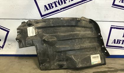 Подкрылок передний правый Mitsubishi Pajero Sport 