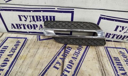 Рамка ДХО левая Mercedes-Benz M W166