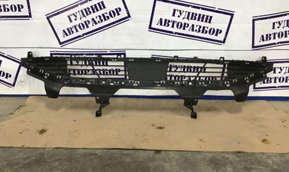 Решетка бампера Hyundai Tucson IV 