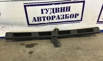 Кронштейн усилителя заднего бампера Ford Focus II 