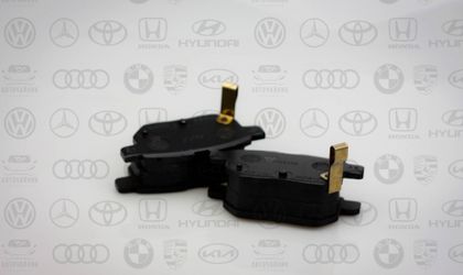 Колодки тормозные задние toyota 0446612150