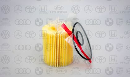 Фильтр масляный TOYOTA 04152-YZZA5