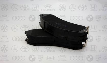 Колодки тормозные передние SP1148