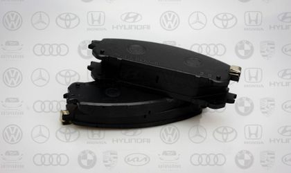 Передние тормозные колодки Toyota