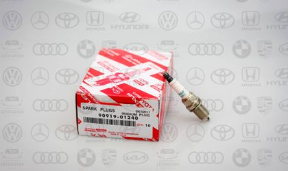 Свечи зажигания TOYOTA 90919-01240 